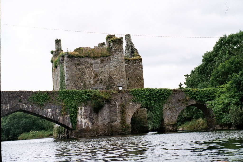 Carrigadrohid Castle, County Cork