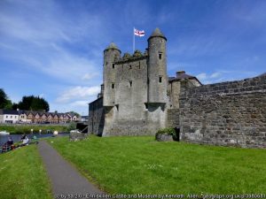 Enniskillen_Castle_by_Kenneth_Allen